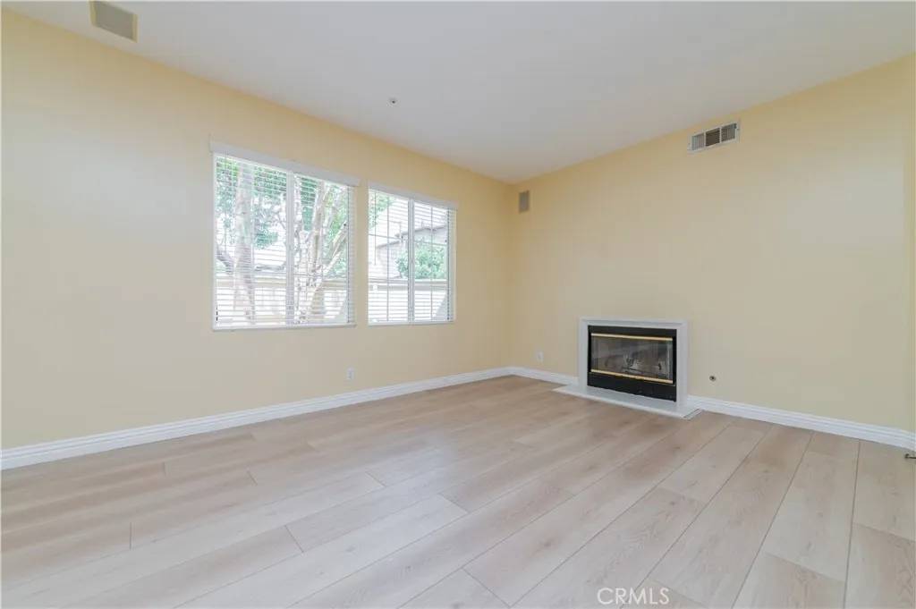 Irvine, CA 92620,439 Ridgeway