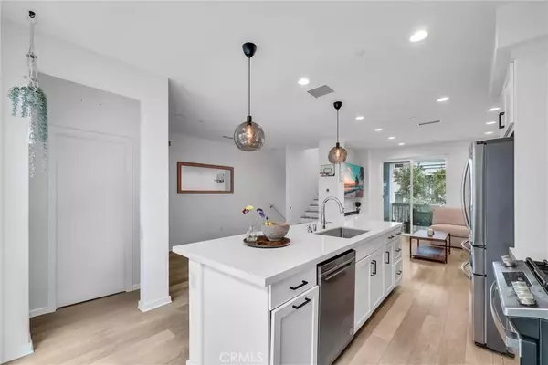 Anaheim, CA 92805,791 S Mosaic Street