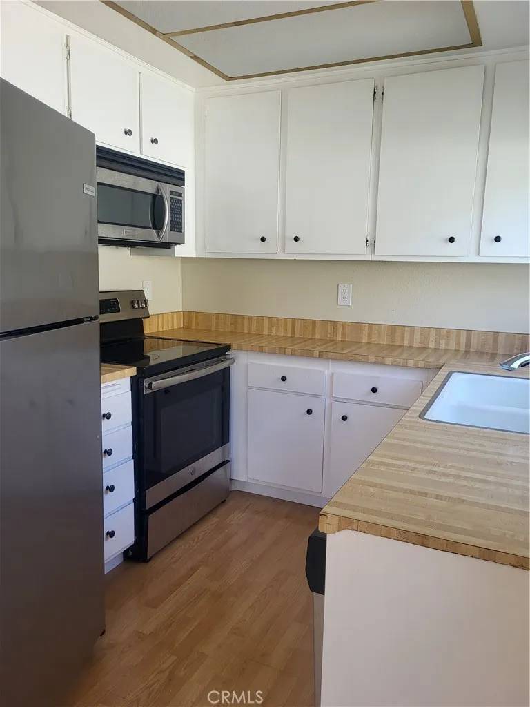 Irvine, CA 92618,5 Bright Hollow