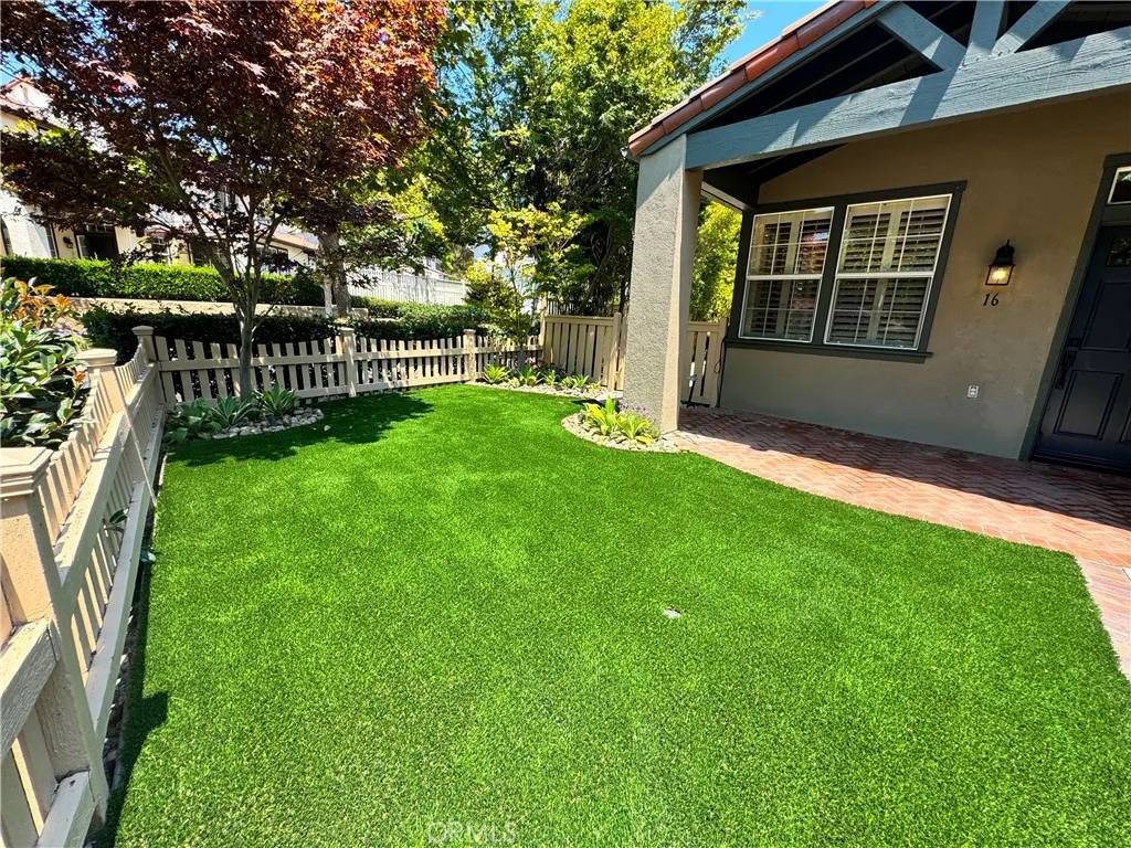 Rancho Santa Margarita, CA 92688,16 Paseo Vecino