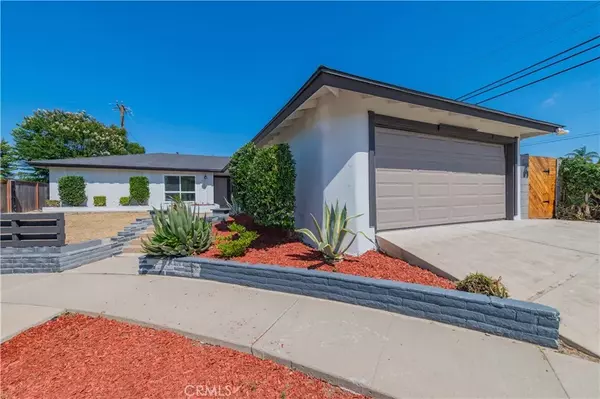 Costa Mesa, CA 92626,3202 Montana Avenue