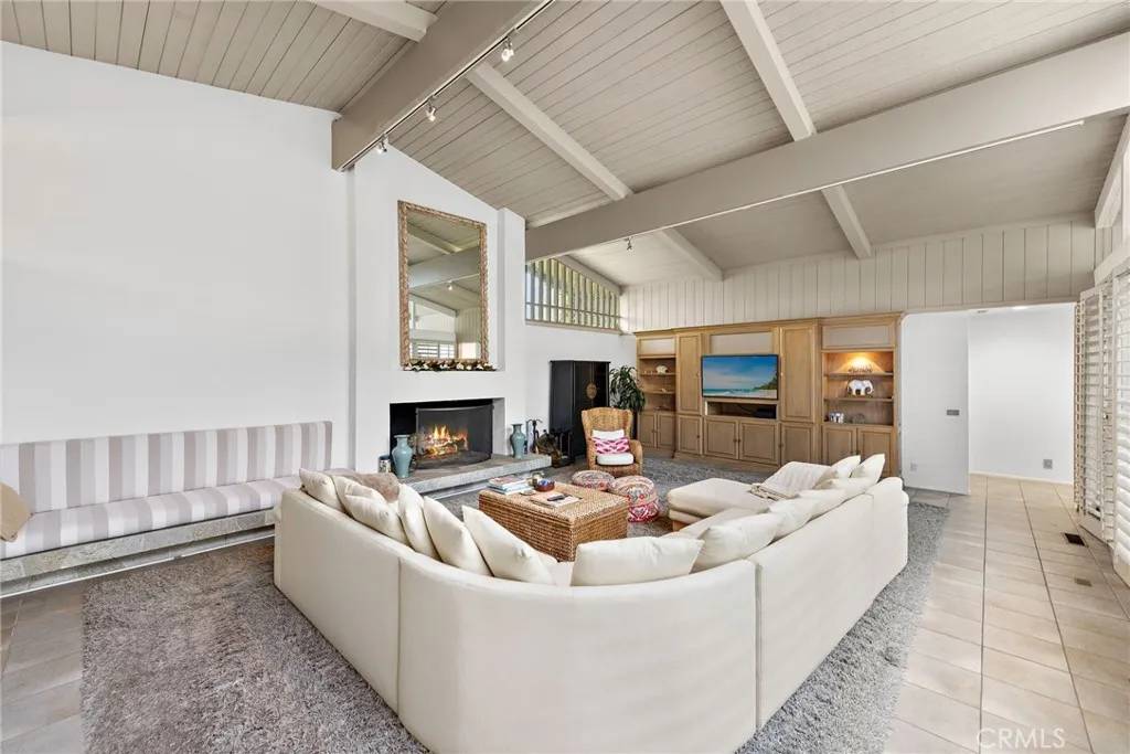 Newport Beach, CA 92660,1401 Lincoln Lane