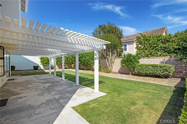 Irvine, CA 92620,6 Savannah