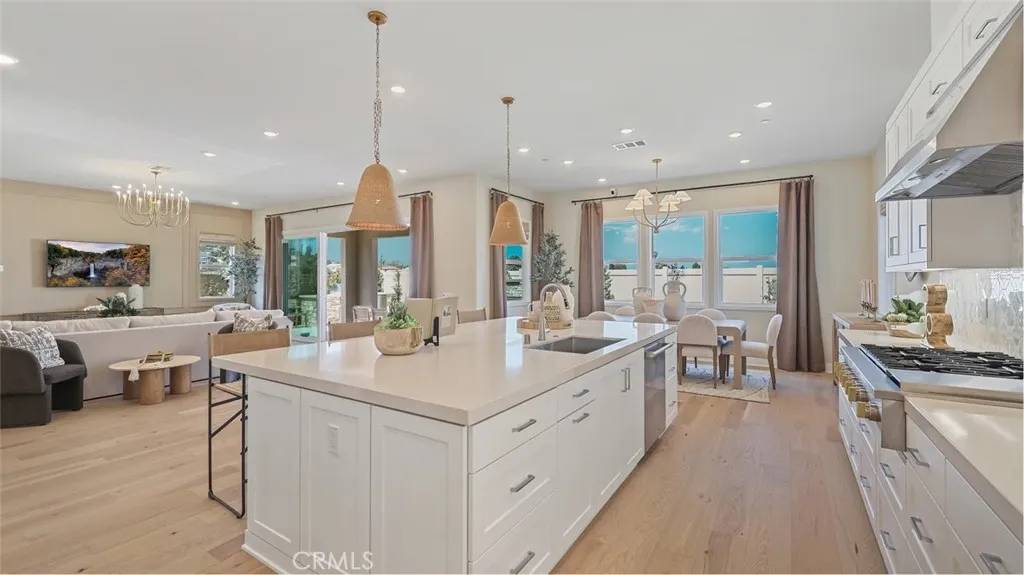 Hacienda Heights, CA 91745,15410 Oakbrush Place