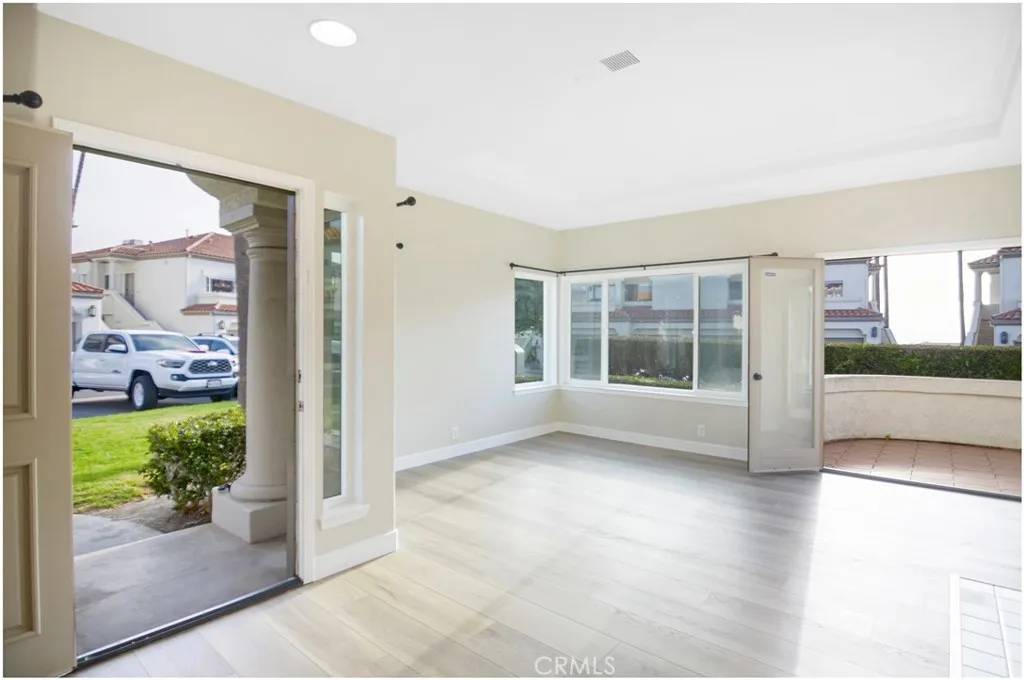 Dana Point, CA 92629,63 Centre Court