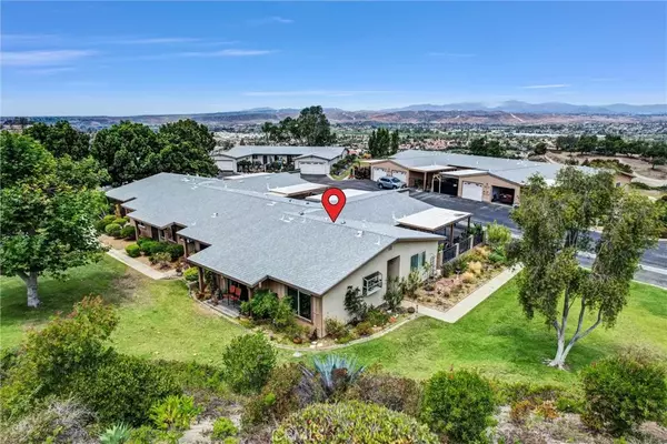 Oceanside, CA 92057,4476 Kittiwake Way