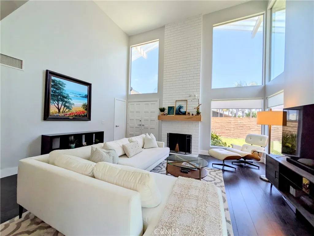 20291 Bancroft Circle, Huntington Beach, CA 92646