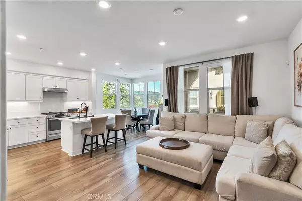 Rancho Mission Viejo, CA 92694,1200 Lasso #105