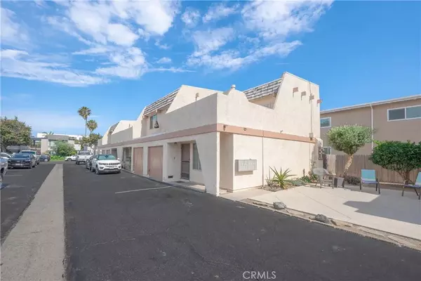 Huntington Beach, CA 92648,18911 Florida Street