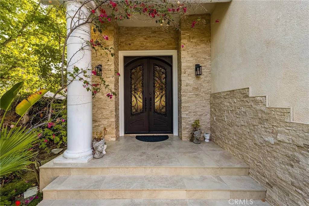 Laguna Hills, CA 92653,26701 Laurel Crest Drive