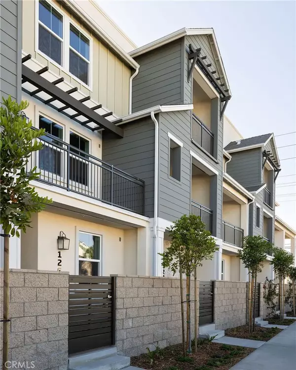 Compton, CA 90220,148 S Tulip Avenue