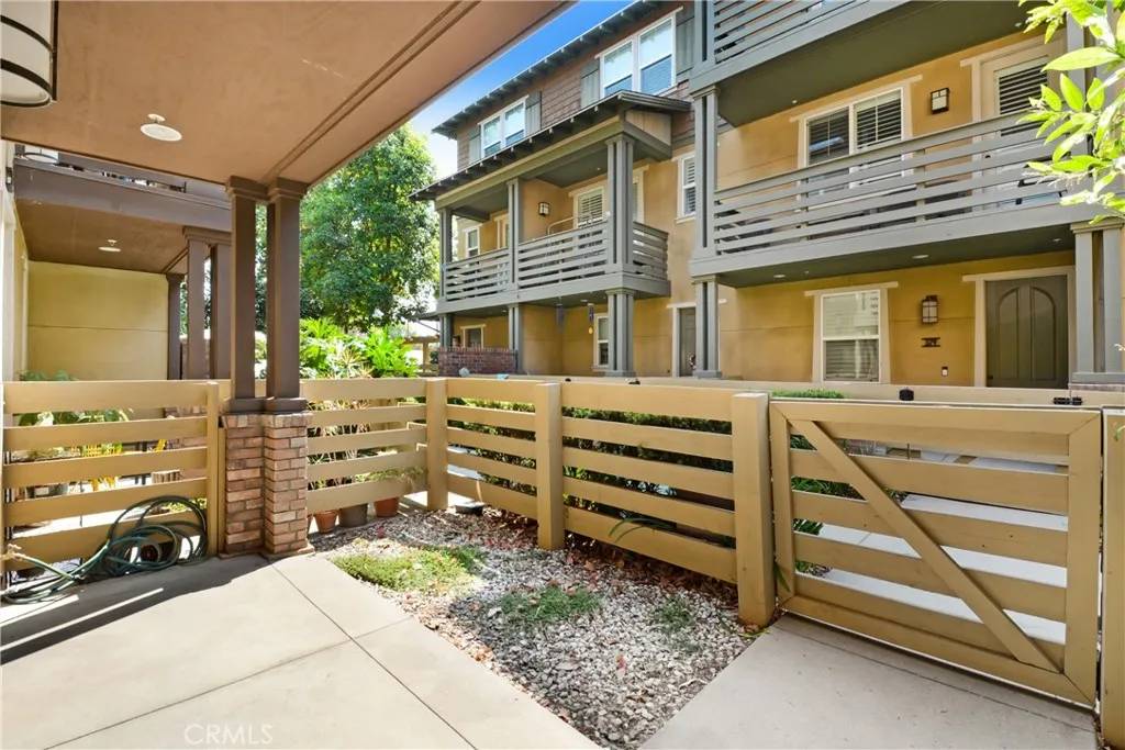 Glendora, CA 91741,365 S Glendora Avenue