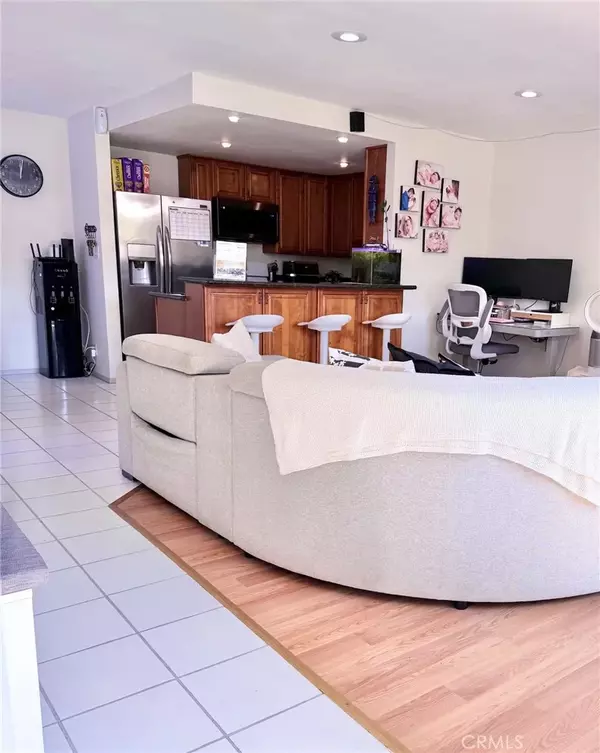 3050 S Bristol Street #44, Santa Ana, CA 92704