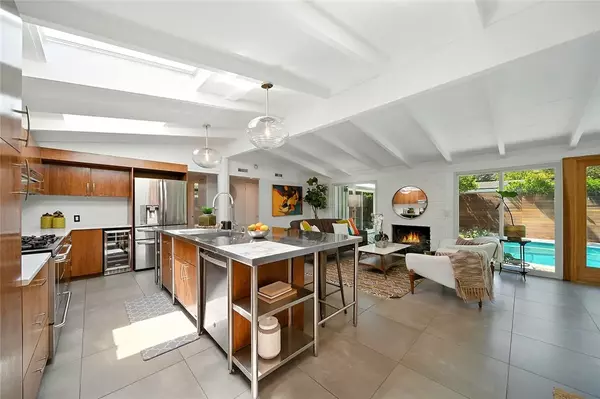3109 Pattiz Avenue, Long Beach, CA 90808