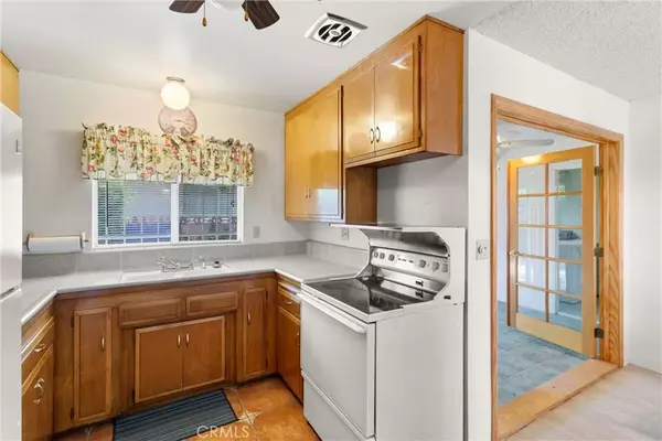 Hemet, CA 92543,880 S Ramona Street