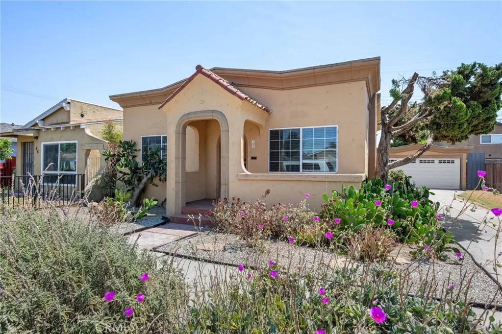 Long Beach, CA 90805,60 E Platt Street