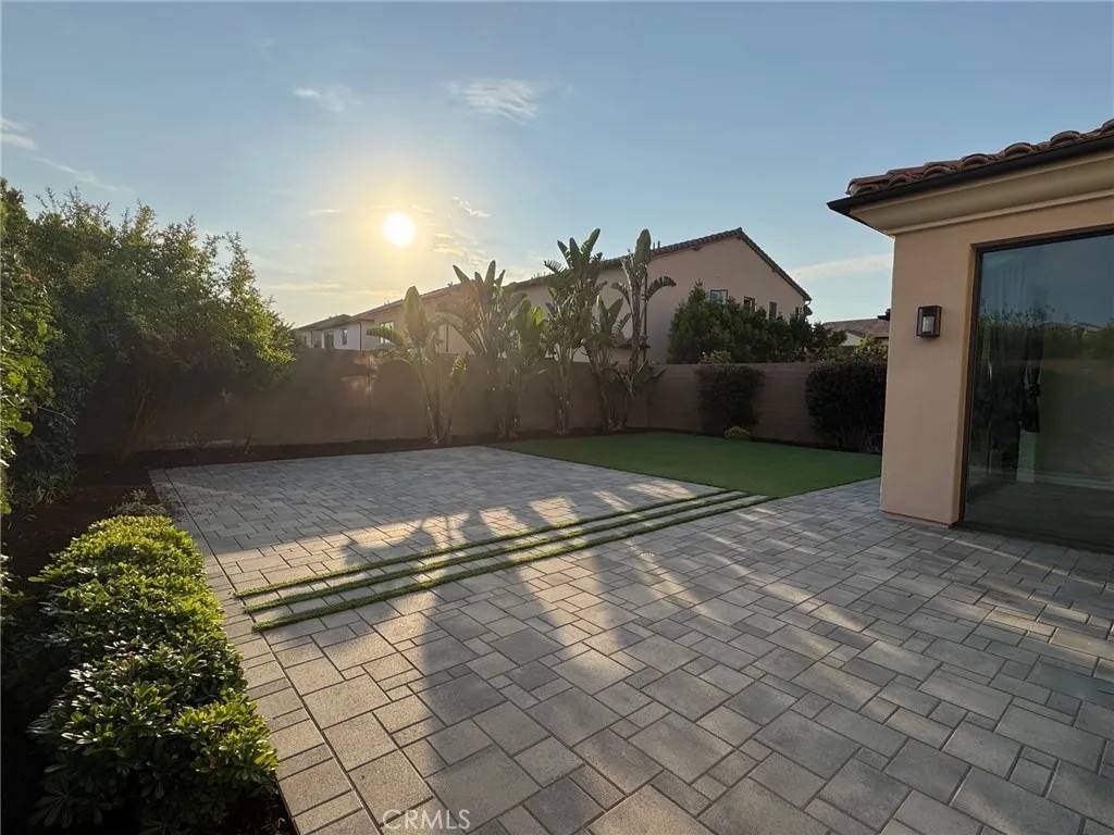 Irvine, CA 92602,107 Villa Ridge