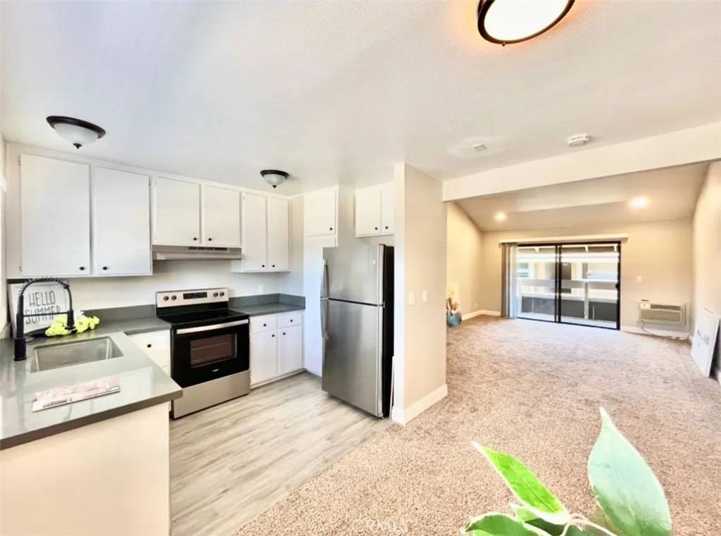Irvine, CA 92620,234 Springview