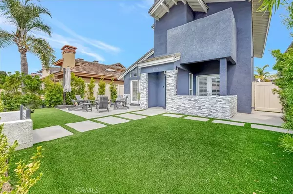 Huntington Beach, CA 92648,1916 Pine Street