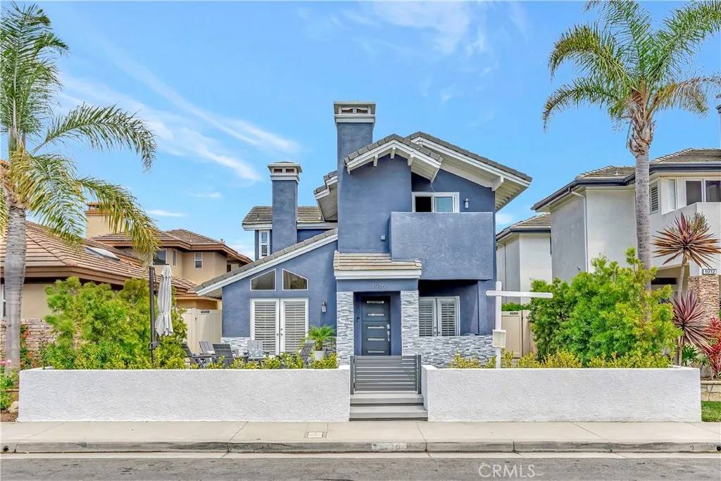 Huntington Beach, CA 92648,1916 Pine Street
