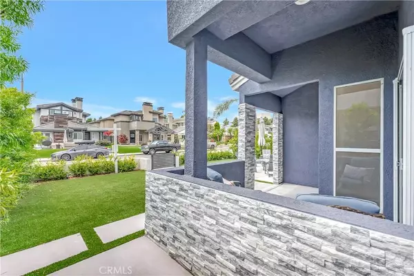 Huntington Beach, CA 92648,1916 Pine Street