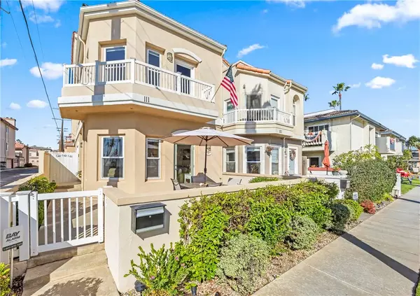 Huntington Beach, CA 92648,111 14th Street