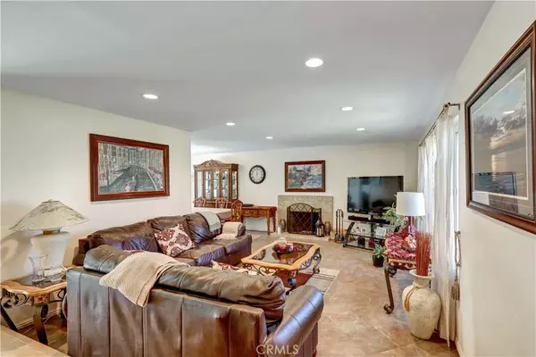 Huntington Beach, CA 92646,9172 Veronica Drive