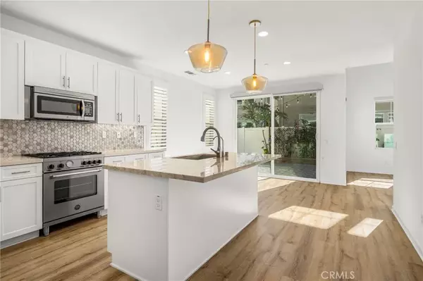 Costa Mesa, CA 92626,947 Aurora Lane