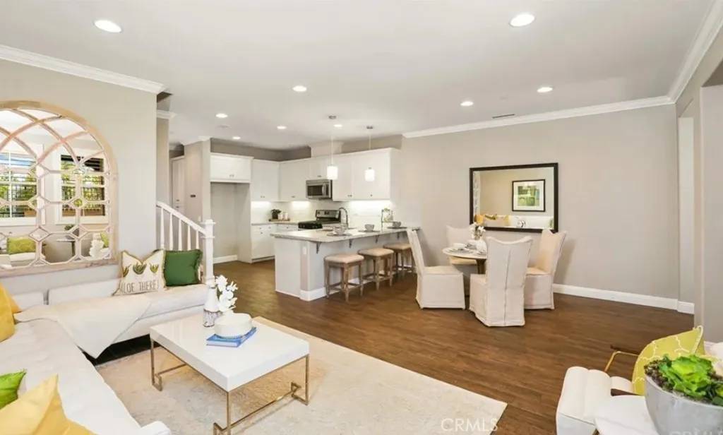 1510 El Paseo, Lake Forest, CA 92610