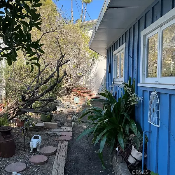Santa Ana, CA 92705,12852 Fairhaven