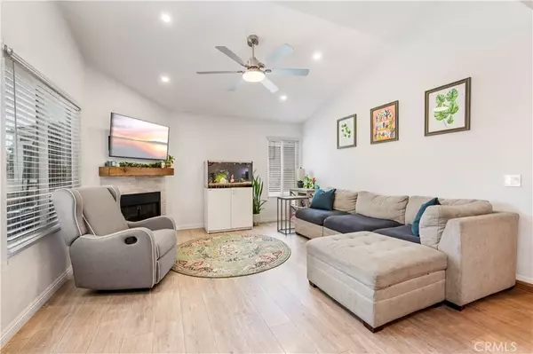 Stanton, CA 90680,10435 W Briar Oaks Drive #A