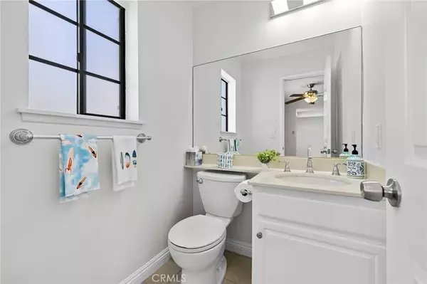 Newport Beach, CA 92663,1421 Superior Avenue #4