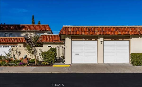 96 Seton Road, Irvine, CA 92612