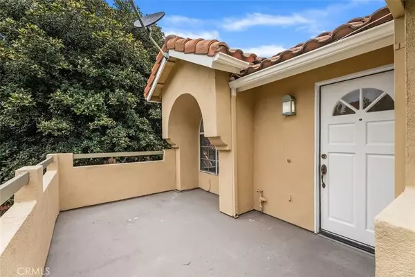 Irvine, CA 92614,89 Alberti Aisle