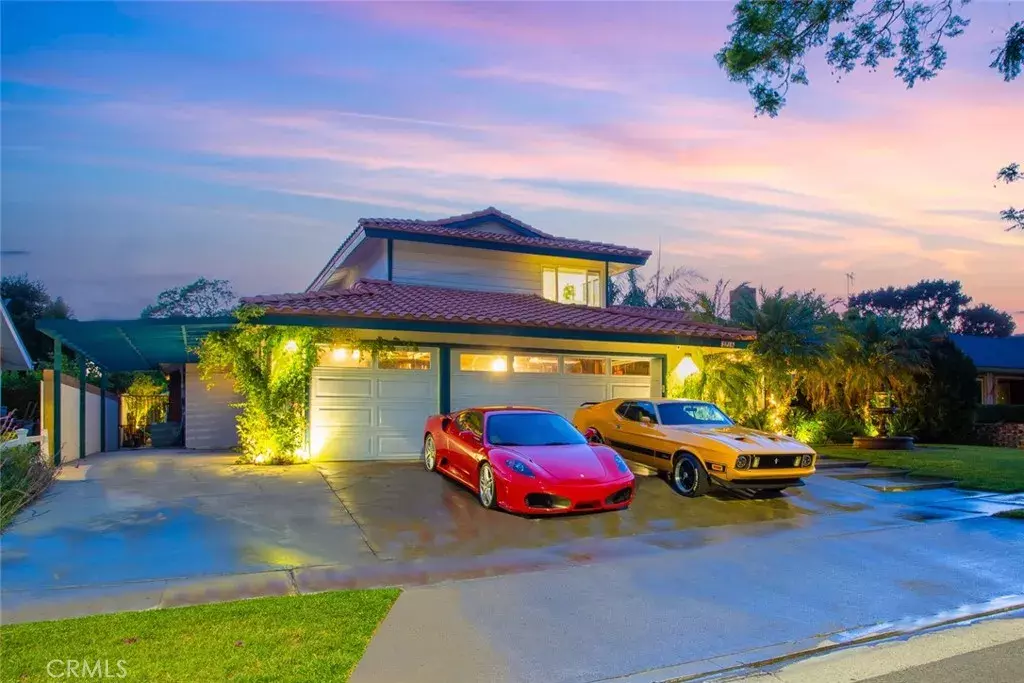 Santa Ana, CA 92705,2718 N Wright Street