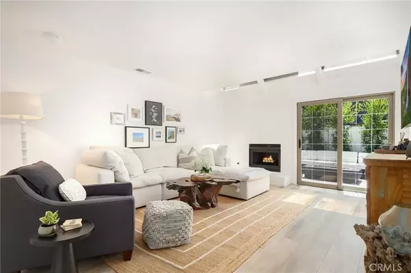 2620 Elden Avenue #A1, Costa Mesa, CA 92627