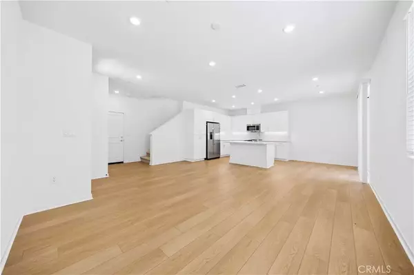 Eastvale, CA 92880,12822 Denali Way