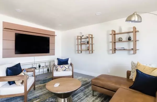 Joshua Tree, CA 92252,61495 La Jolla Drive