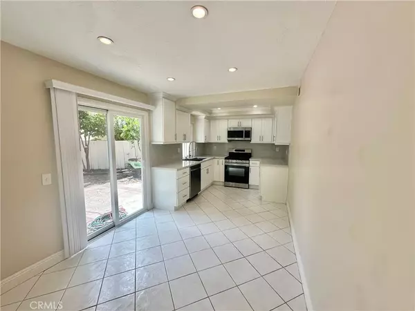 Mission Viejo, CA 92692,27962 Wentworth