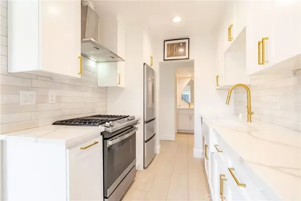 La Habra, CA 90631,1360 W Lambert Road #101