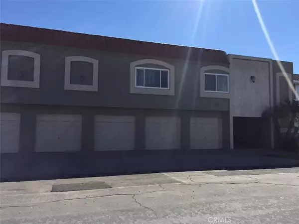 312 10th Street #C, Huntington Beach, CA 92648