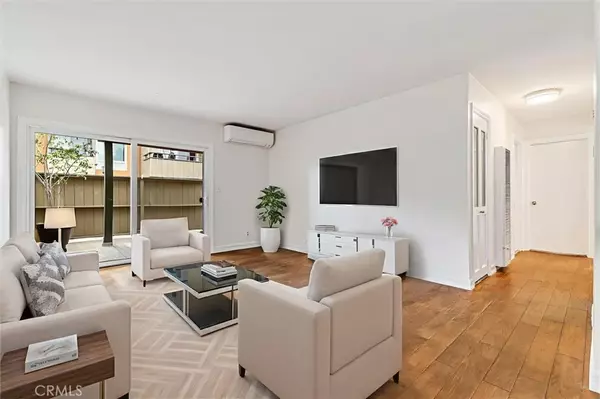 Santa Ana, CA 92707,1001 W Stevens Avenue #319