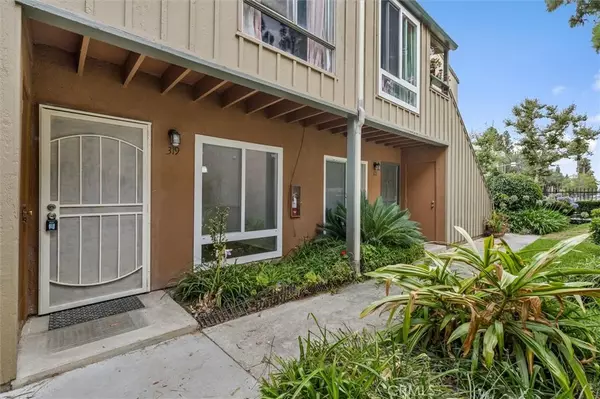 Santa Ana, CA 92707,1001 W Stevens Avenue #319