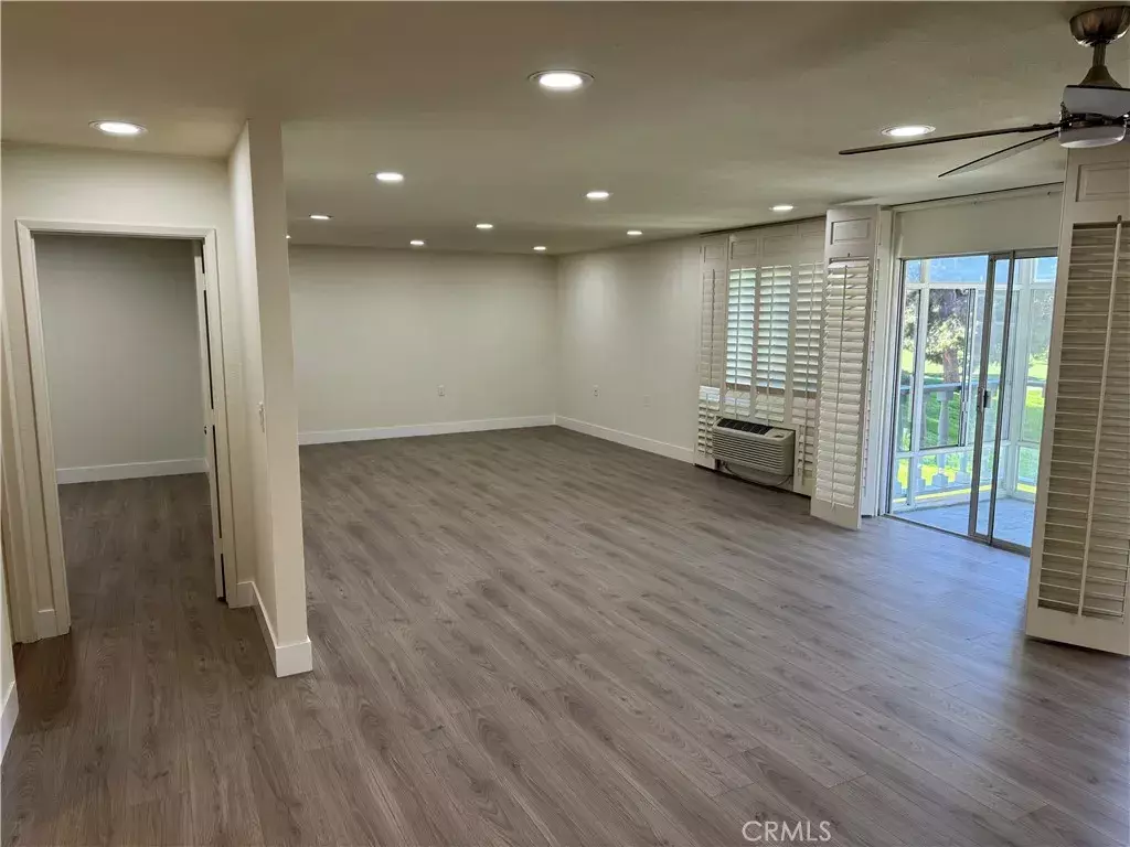 Laguna Woods, CA 92637,2399 Via Mariposa West #1C