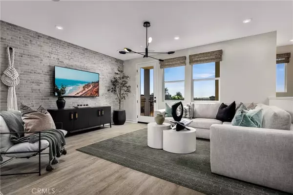 Covina, CA 91722,945 Angelene Road