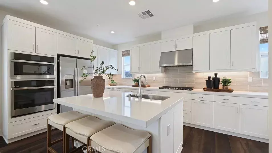 27463 Sand Almond Way, Valencia, CA 91381