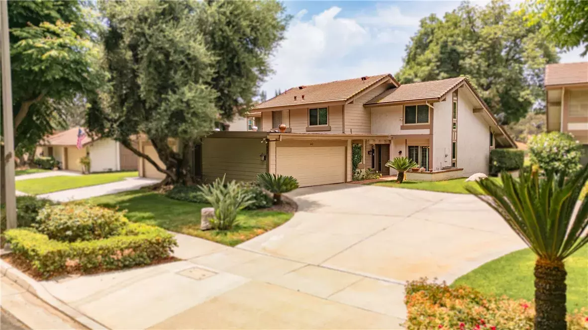 Riverside, CA 92507,642 Via Zapata