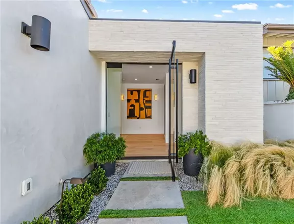 Corona Del Mar, CA 92625,3 Jasmine Creek Dr