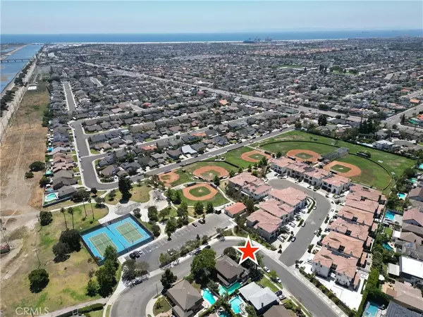 20442 Craimer Lane, Huntington Beach, CA 92646
