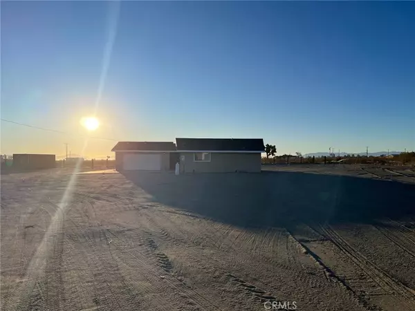 14549 Valle Vista Road, Phelan, CA 92371